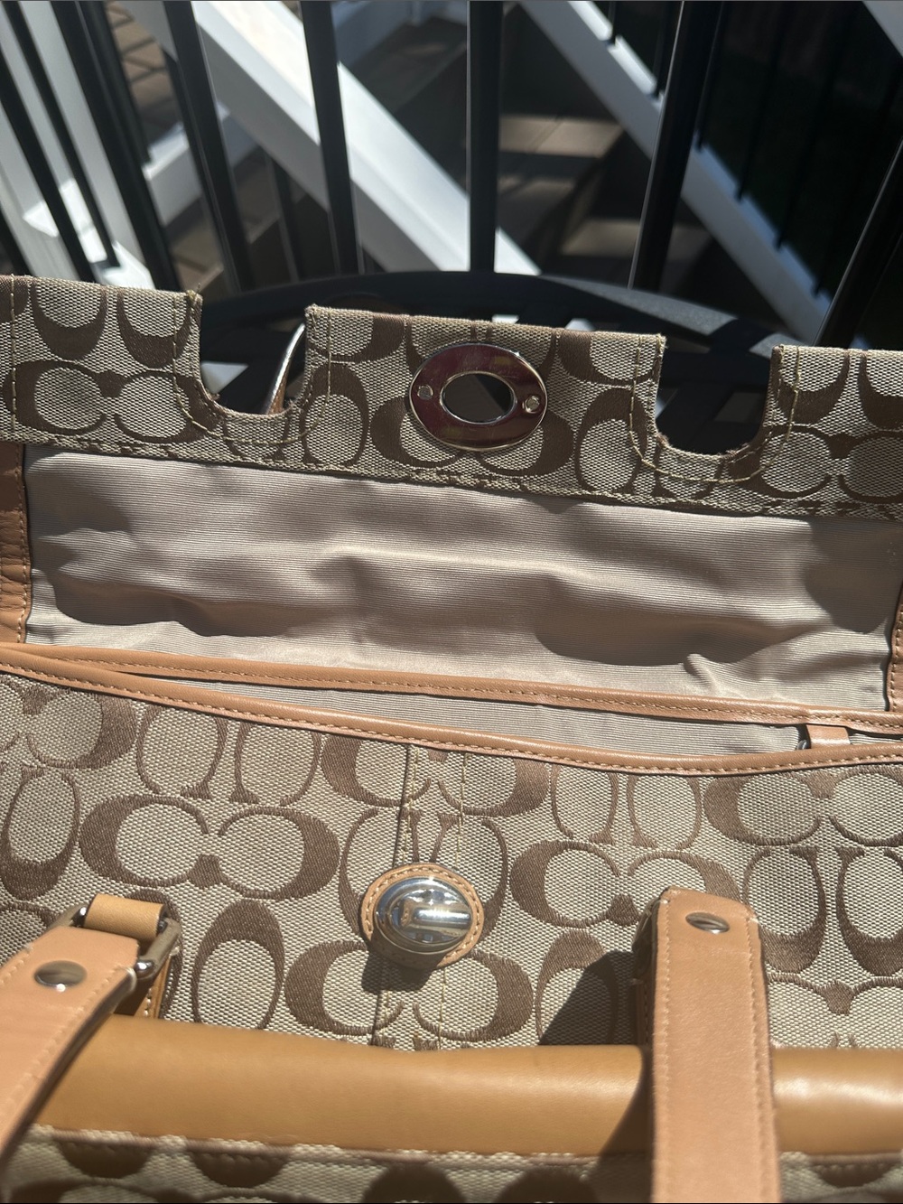 Vintage Coach Tan Signature Canvas Shoulder Tote with Leather Trim - Picture 2 of 13